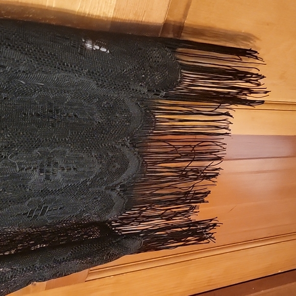 Fringe, Lace Crop Top NWOT - Picture 2 of 9